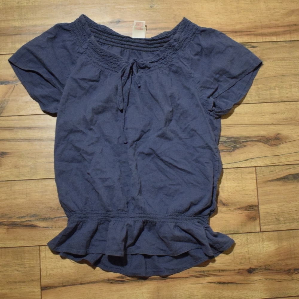 Mossimo top